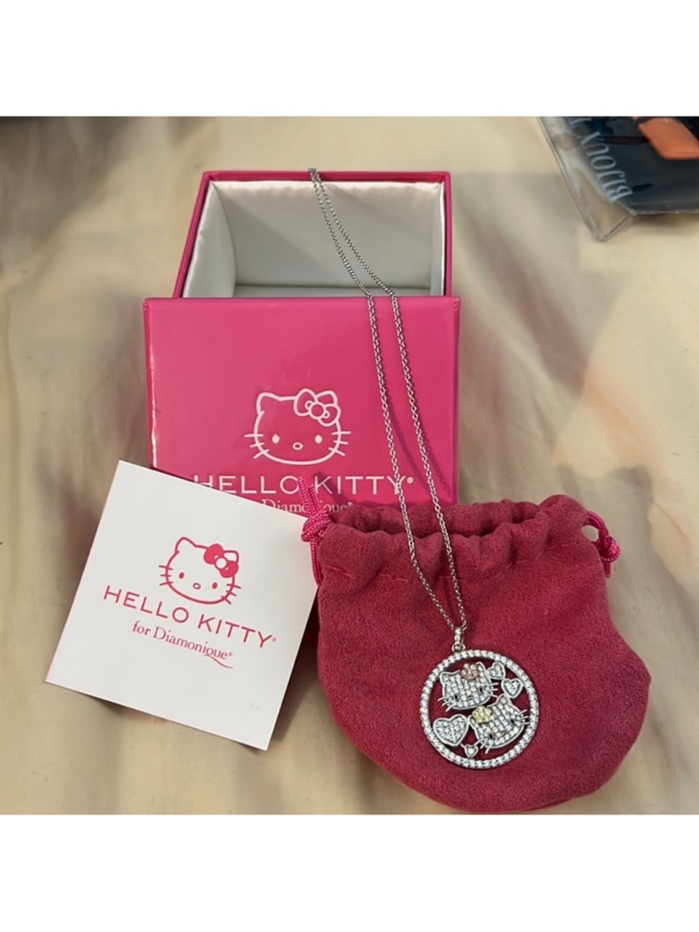 HELLO KITTY Sanrio Diamonique Pendant Necklace 💖